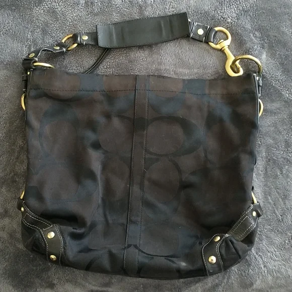 Coach purse - Picture 2 of 4